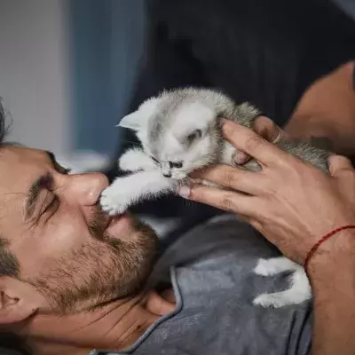 More And More Couples Are Choosing Pets Over Kids