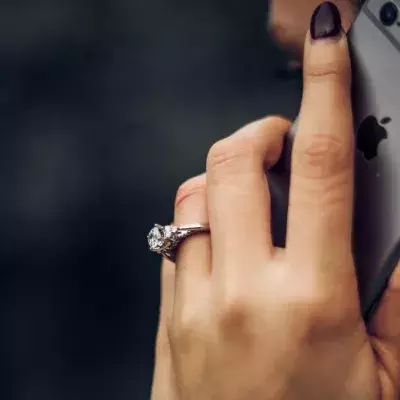 Phone sex: Tips and tricks on how to successfully get it done 