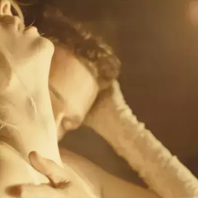 These are the sex positions for the best threesome of your life