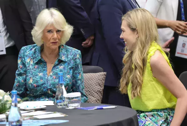 Carrie and the Queen