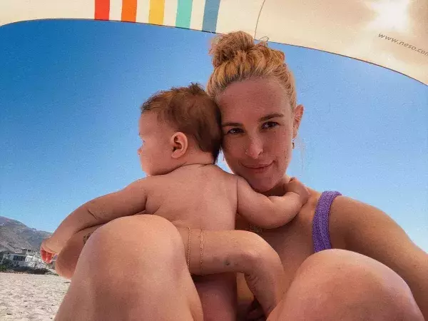 Rumer Willis & Derek Richard