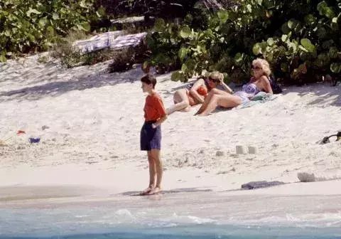 Lady Di in the summer of 1990