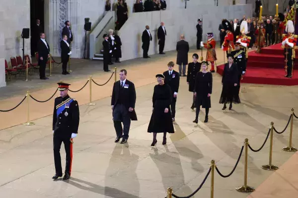 Queen Elizabeth's grandchildren holding a vigil
