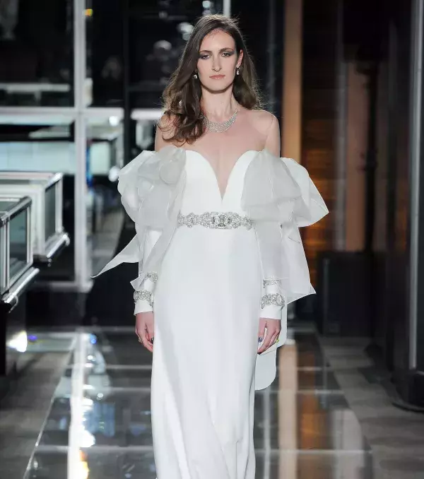 2018 wedding dress: bell sleeves, Reem Acra
