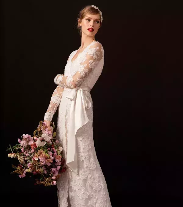2018 wedding dress: dress with bow, Temperley London