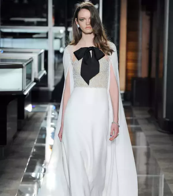 2018 wedding dress: dress with cape, Reem Acra