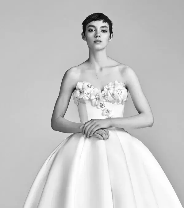 2018 wedding dress: dress with corset, Viktor and Rolf