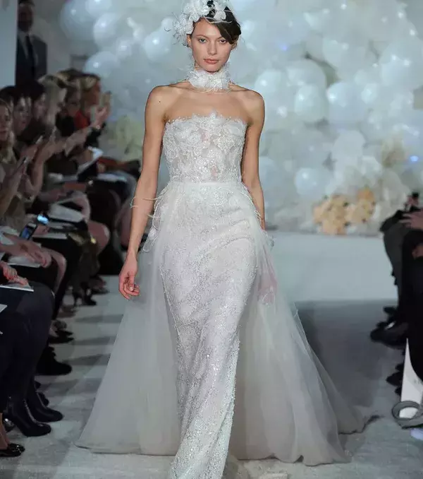 2018 wedding dress: dress with removable petticoat, Mira Zwillinger