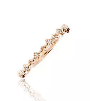 Adamence - Etincelle, £216