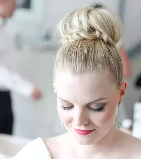 Bridal bun: A high bun with a braid