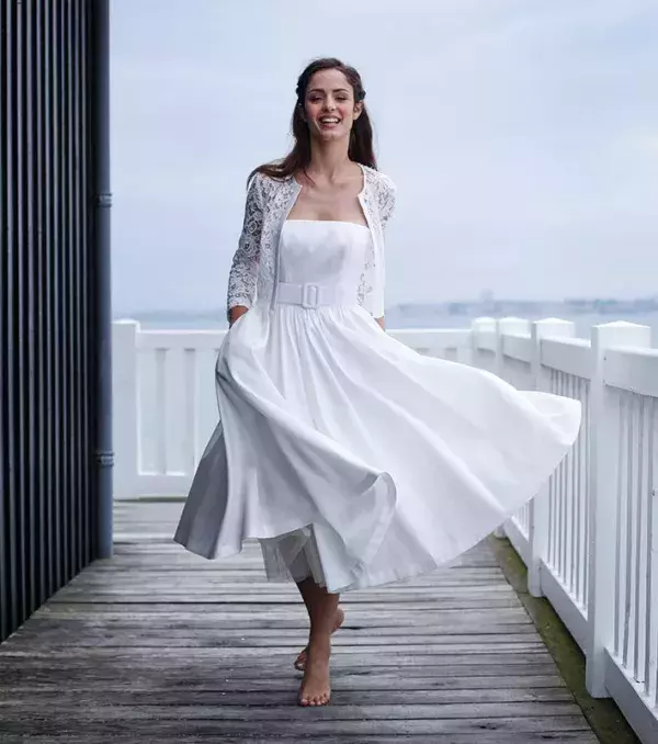 Civil ceremony wedding dress: Marie Laporte, Jeanne, price on request