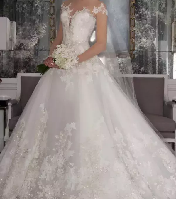 Lace princess wedding dress - Romona Keveza