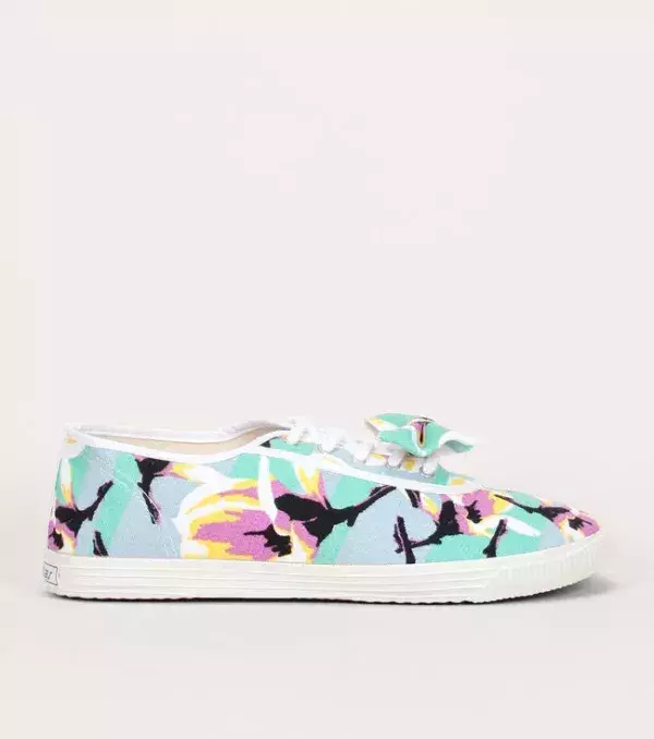 More floral patterns to brighten your day.