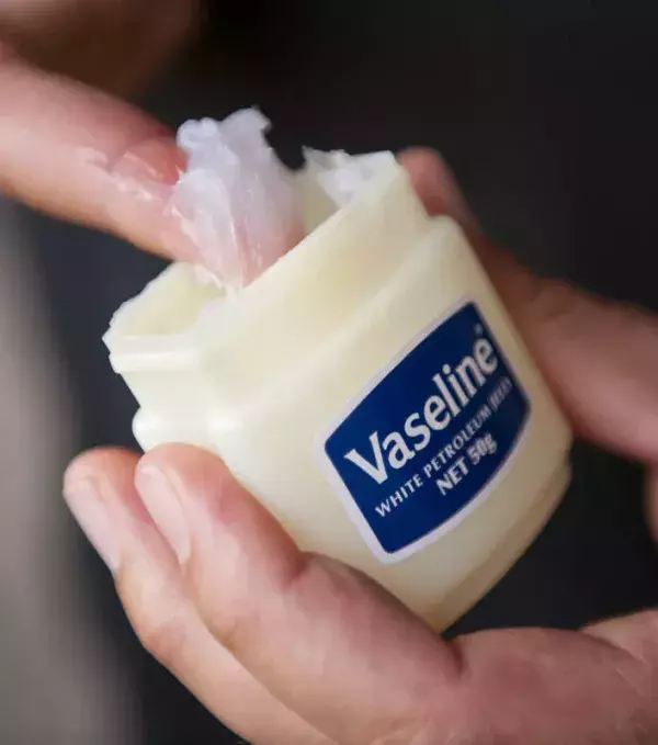 Petroleum jelly: This product is very affordable and effective to cure your dry lips. Apply a small amount daily as a moisturiser.