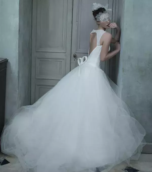 Princess-style wedding dress: Cymbeline, 'Badiane'