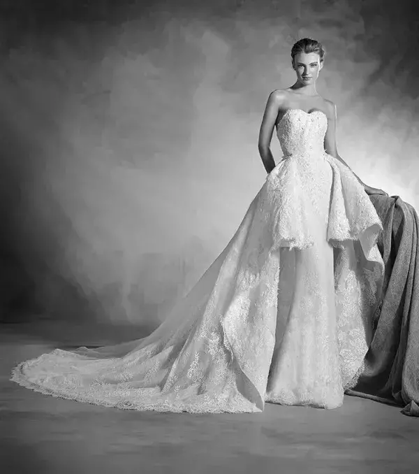 Princess-style wedding dress: Pronovias, 'Nancy'