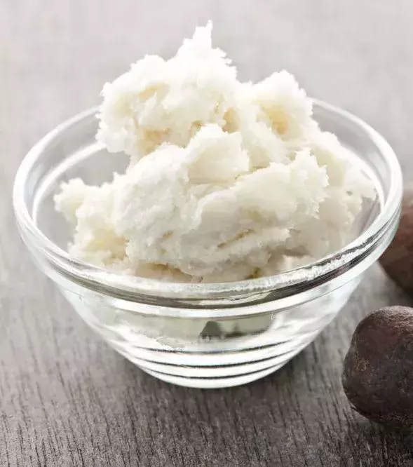 Shea butter: This will keep your lips moisturised throughout the day. The thickness of the cream will help retain the moisture throughout the day.