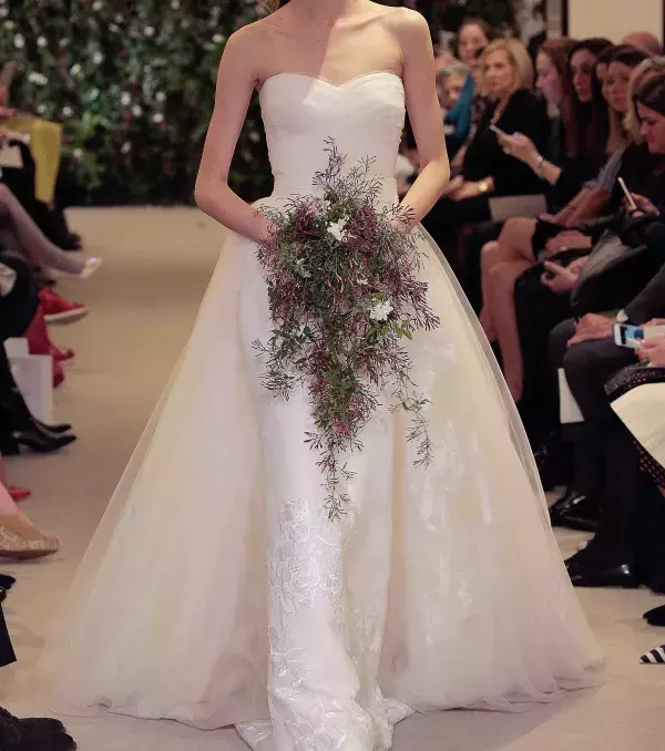 Strapless princess wedding dress with detachable train - Carolina Herrera