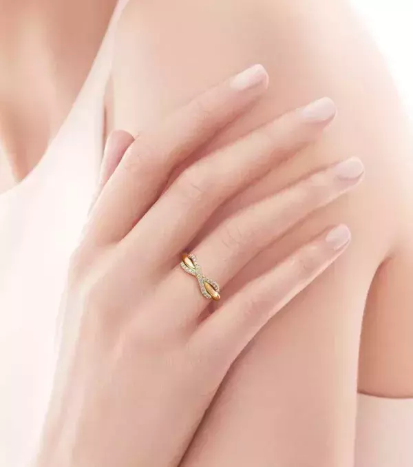 Tiffany - Infinity, £2384