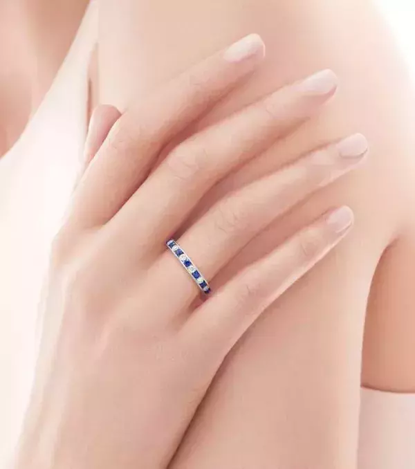 Tiffany - platinum, diamonds and sapphires, £5076