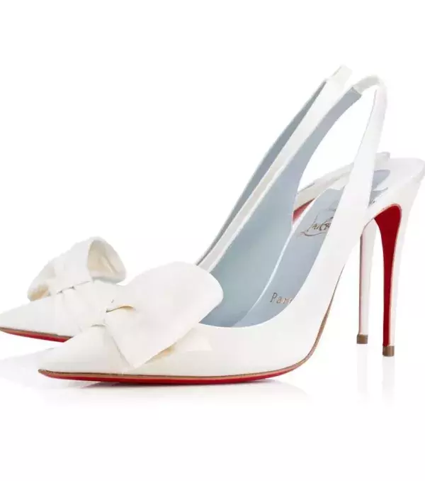 Wedding shoes: Louboutin, Kirazissimo