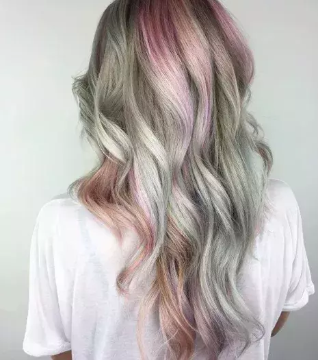 You must take really special care of your hair if you opt for the pearl look. Stay away from products with harsh chemicals.