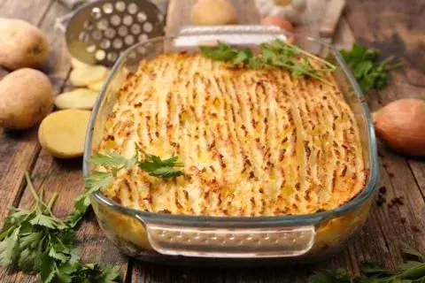 Meat gratin with a nice mash topping