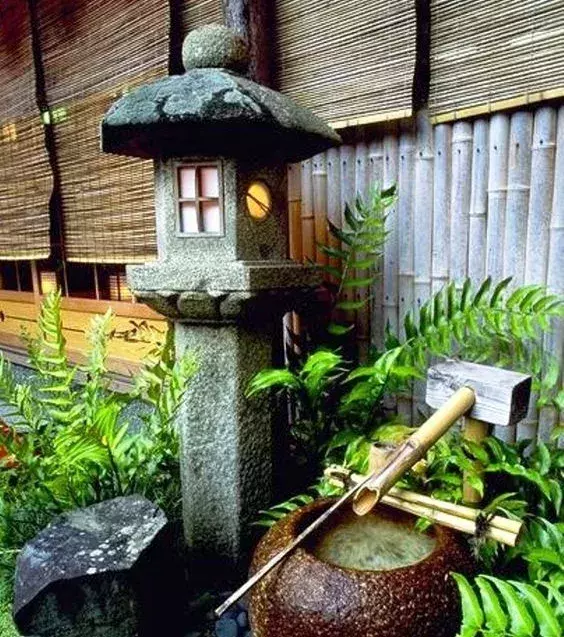 Add a little extra decoration to your garden. This will help make your zen garden much more beautiful.