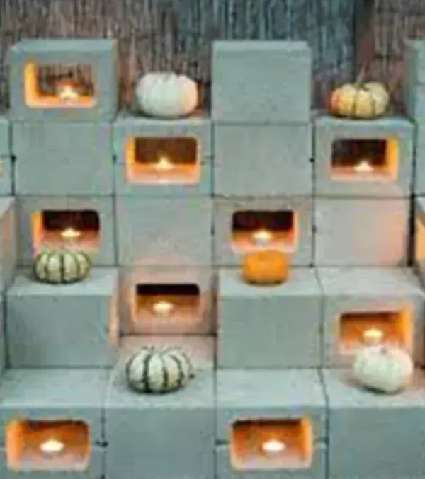 Add tea candles in between the squares and it will illuminate your garden!