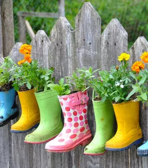 And old wellies make great flower pots!