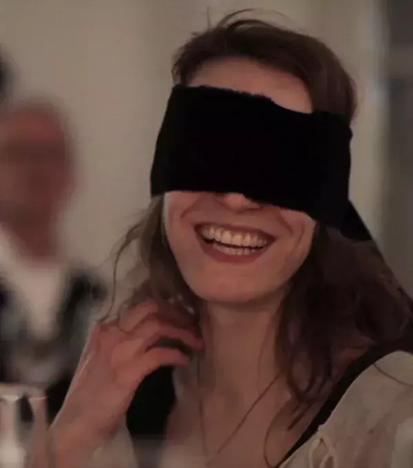 Hen party ideas: a blind dinner