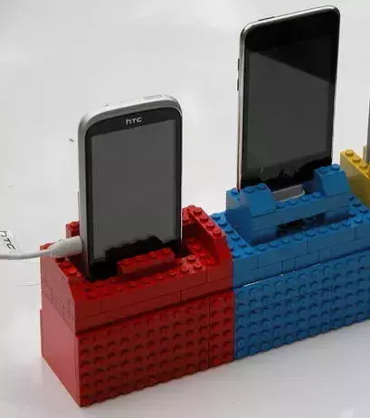 Mobile phone stand