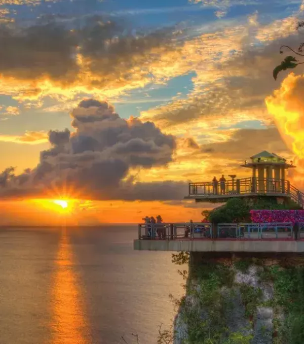 Two lovers' point is a popular attraction. It overlooks the ocean and the city. Millions of tourists visit every year!